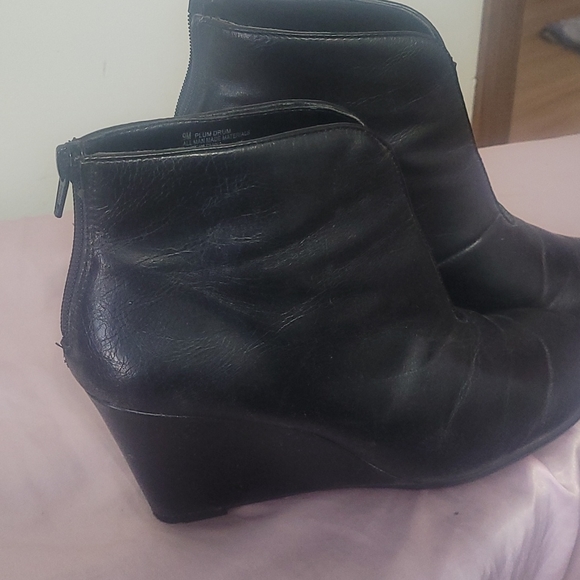 Cleaning out my closet - Picture 7 of 7